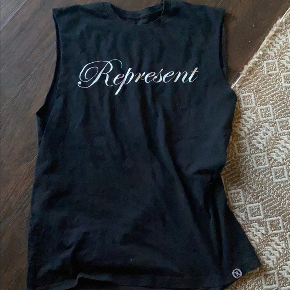 Represent tank